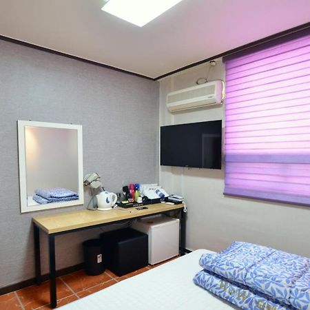 Wow Motel Busan Exterior photo
